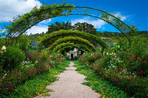 monet's gardens giverny ma